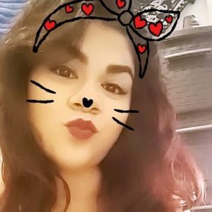 Meet your Posher, Lexy